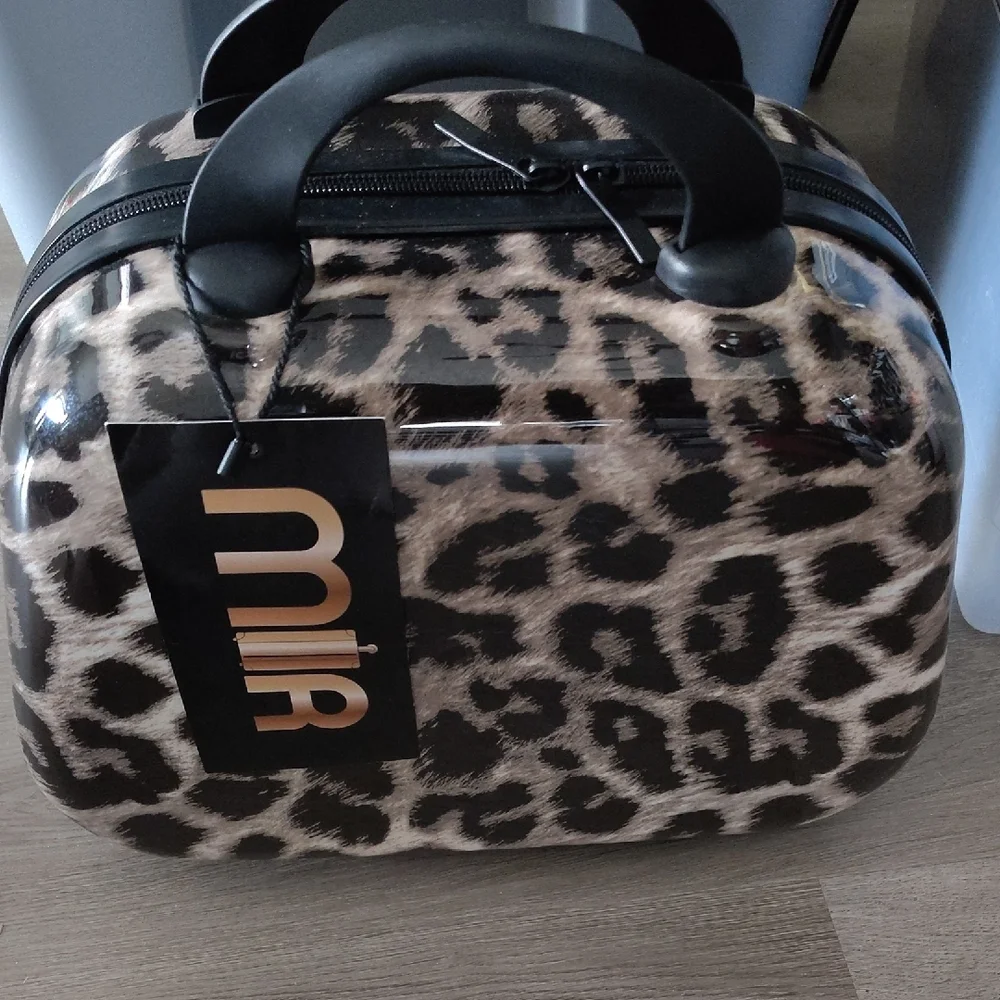 🆕Leopard Print Zippered Cosmetic Train Luggage Case